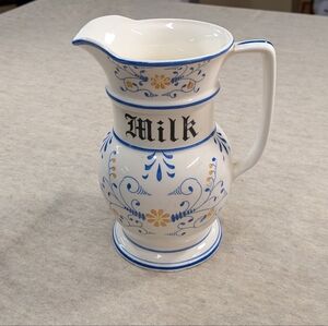 Royal Sealy Heritage Folk Art Milk Pitcher Vintage No Chips! Open Vase Ceramic